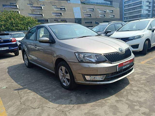 Used Skoda Rapid Ambition 1.6 MPI AT in Mumbai