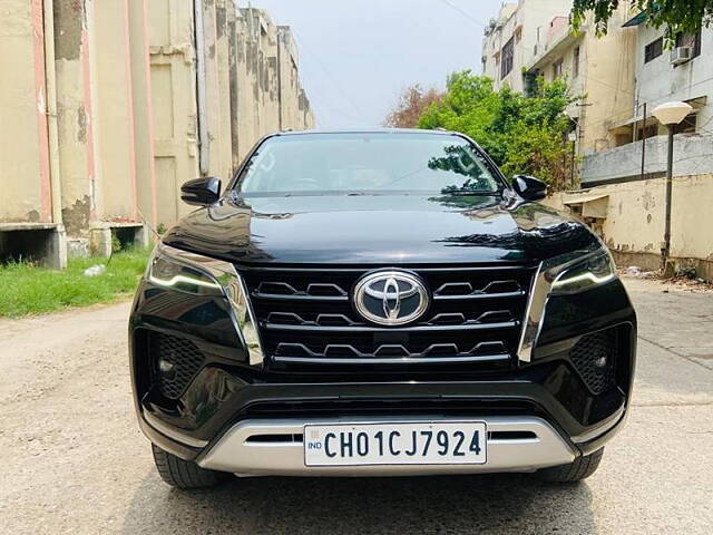 Used Toyota Fortuner 4X4 AT 2.8 Diesel in Delhi