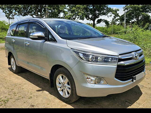 Used 2016 Toyota Innova Crysta in Sangli