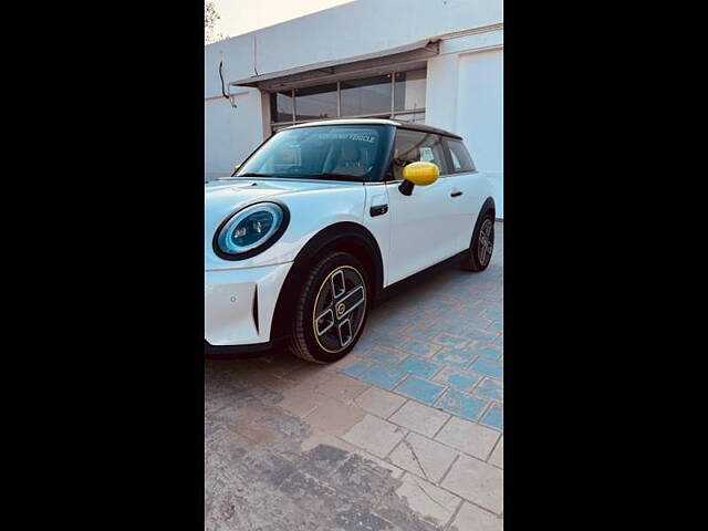 Used MINI Cooper SE 3-Door in Ahmedabad