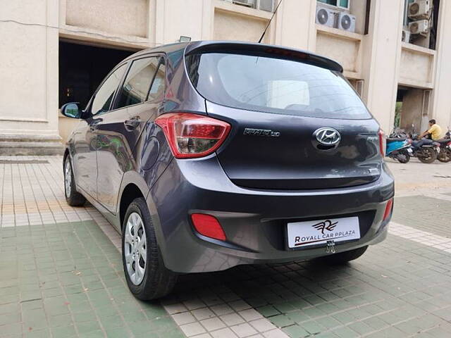 Used Hyundai Grand i10 [2013-2017] Magna AT 1.2 Kappa VTVT [2016-2017] in Mumbai