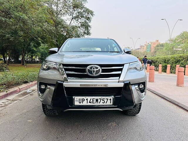 Used Toyota Fortuner [2016-2021] 2.8 4x2 AT [2016-2020] in Ghaziabad