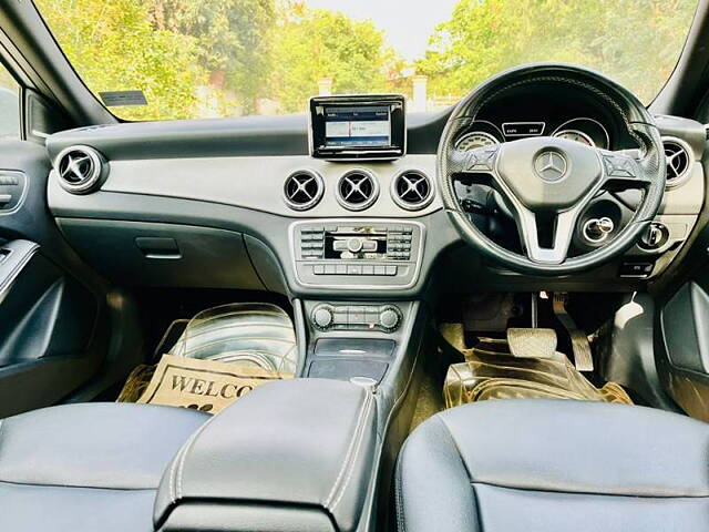 Used Mercedes-Benz GLA [2017-2020] 200 Sport in Delhi