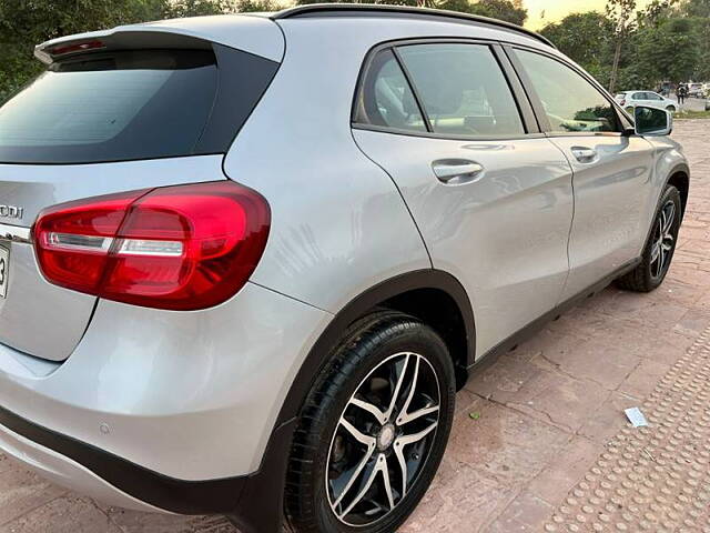 Used Mercedes-Benz GLA [2017-2020] 200 d Sport in Delhi