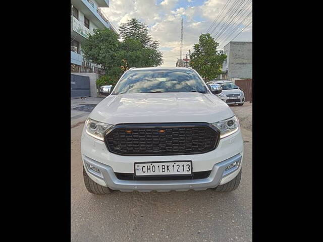 Used 2016 Ford Endeavour in Chandigarh