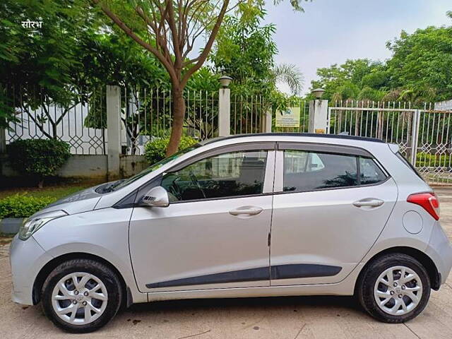 Used Hyundai Grand i10 Sportz (O) 1.2 Kappa VTVT [2017-2018] in Lucknow