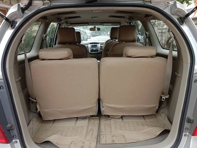 Used Toyota Innova [2005-2009] 2.5 V 7 STR in Hyderabad