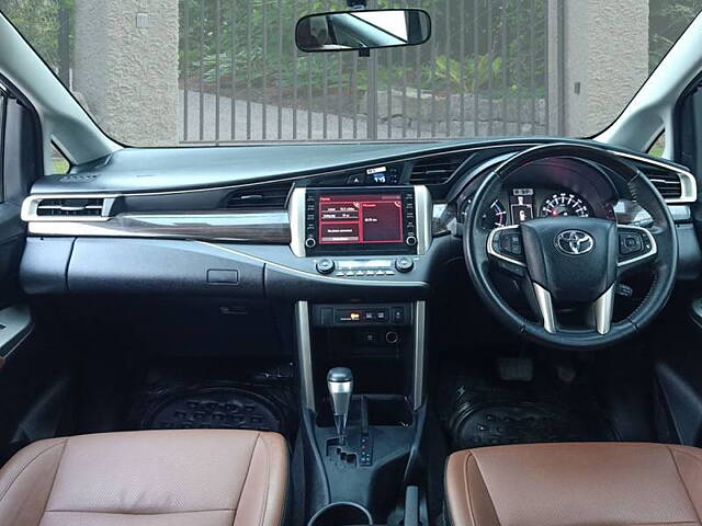 Used Toyota Innova Crysta ZX 2.4 7 STR in Delhi