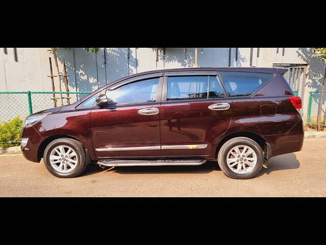 Used Toyota Innova Crysta [2016-2020] 2.4 G 7 STR [2016-2017] in Chennai