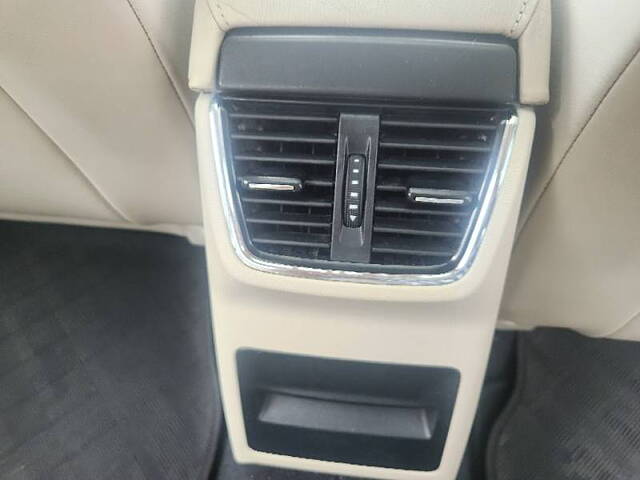 Used Skoda Octavia [2017-2021] 1.8 TSI Style Plus AT [2017] in Mumbai