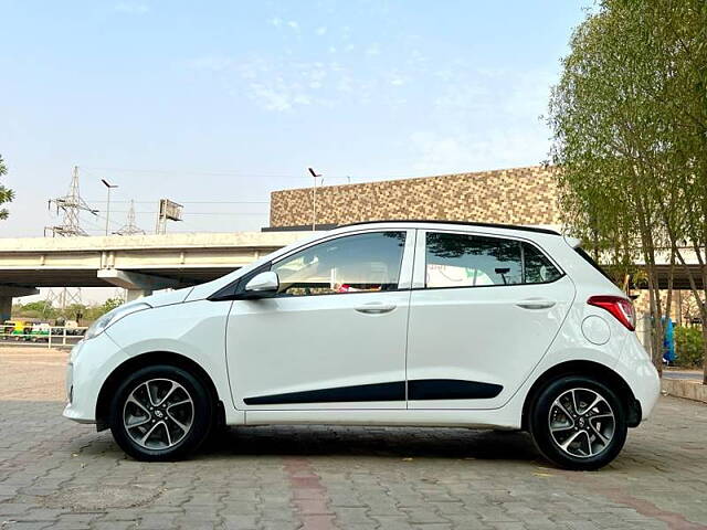 Used Hyundai Grand i10 Sportz (O) AT 1.2 Kappa VTVT [2017-2018] in Ahmedabad