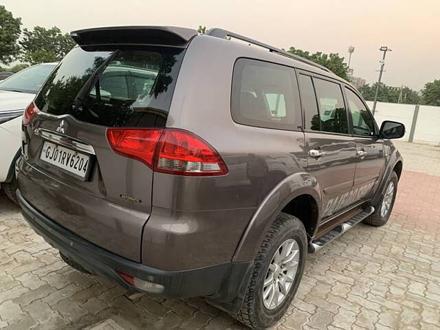 Used Mitsubishi Pajero Sport 2.5 AT in Ahmedabad