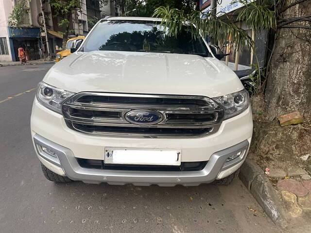 Used Ford Endeavour [2016-2019] Titanium 3.2 4x4 AT in Kolkata