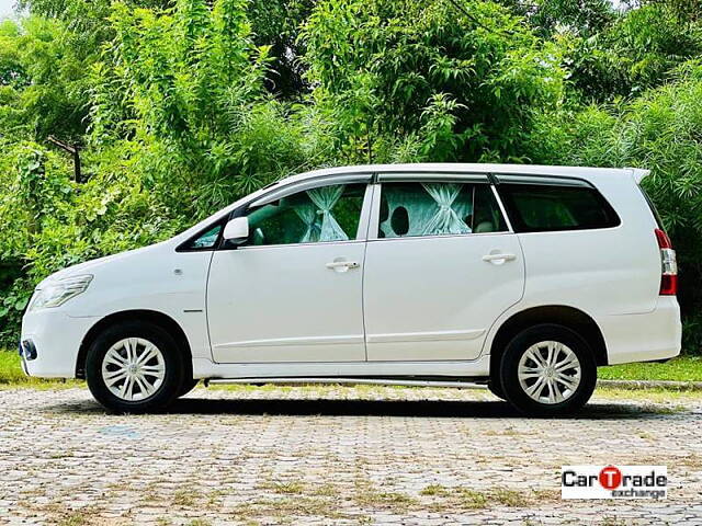 Used Toyota Innova [2015-2016] 2.5 GX BS III 8 STR in Ahmedabad