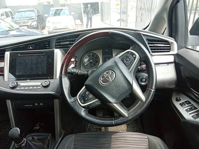 Used Toyota Innova [2009-2012] Crysta 2.5 VX BS-IV in Dehradun