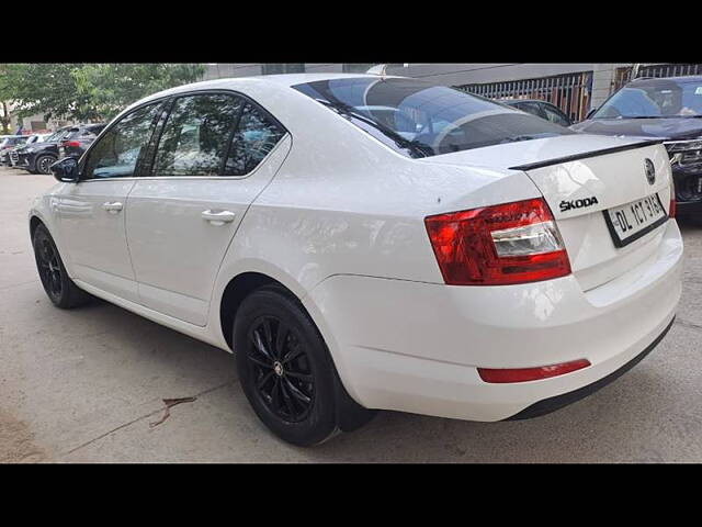 Used Skoda Octavia [2013-2015] Elegance 1.8 TSI AT in Delhi