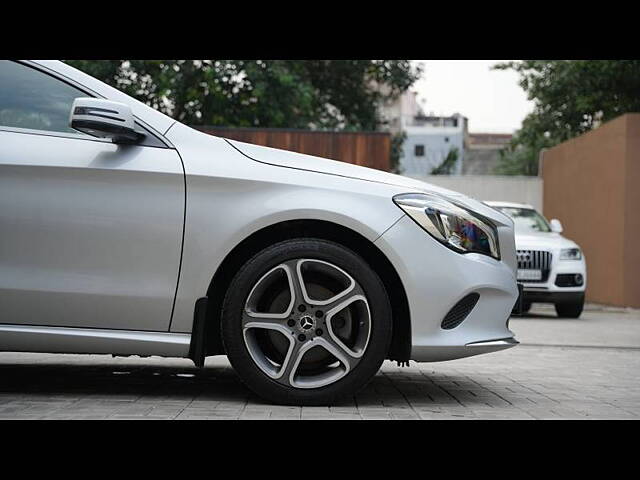 Used Mercedes-Benz CLA 200 Petrol Sport in Delhi