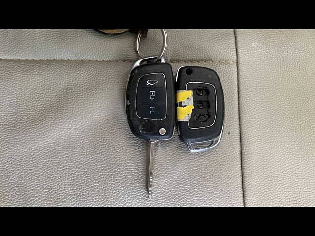 Used Hyundai Xcent [2014-2017] S 1.2 (O) in Lucknow