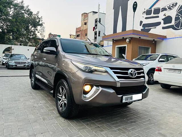 Used Toyota Fortuner [2016-2021] 2.8 4x2 AT [2016-2020] in Delhi