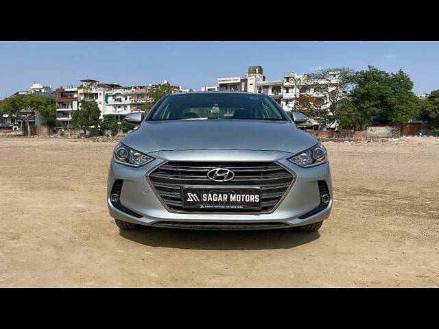 Used Hyundai Elantra SX 2.0 AT in Delhi
