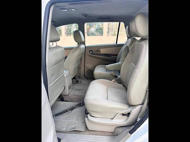 Used Toyota Innova [2012-2013] 2.5 G 7 STR BS-III in Vadodara