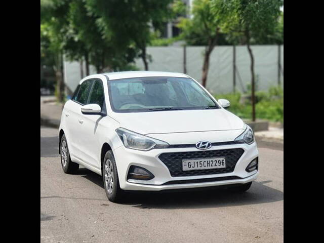 Used Hyundai Elite i20 [2018-2019] Sportz 1.2 in Surat