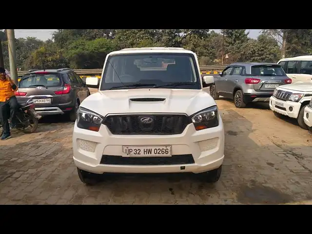 Used 2016 Mahindra Scorpio in Faizabad