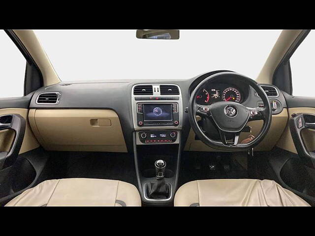 Used Volkswagen Polo [2016-2019] Highline1.2L (P) in Delhi