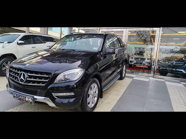 Used Mercedes-Benz M-Class ML 250 CDI in Lucknow