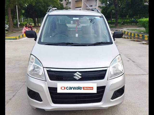 Used 2017 Maruti Suzuki Wagon R in Noida