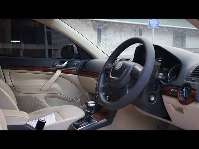 Used Skoda Laura Elegance 2.0 TDI CR AT in Nashik