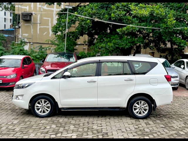 Used Toyota Innova Crysta [2016-2020] 2.4 V Diesel in Mumbai