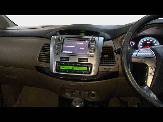 Used Toyota Innova [2013-2014] 2.5 VX 8 STR BS-III in Chandigarh