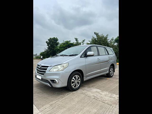 Used 2015 Toyota Innova in Kolhapur