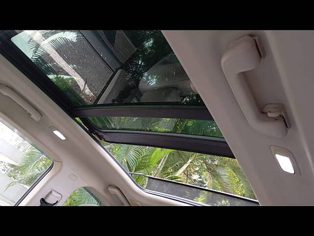 Used Mahindra XUV700 AX 7 Petrol AT 7 STR [2021] in Bangalore