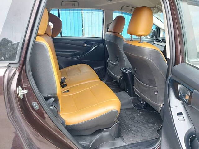 Used Toyota Innova Crysta [2016-2020] 2.8 GX AT 8 STR [2016-2020] in Mumbai