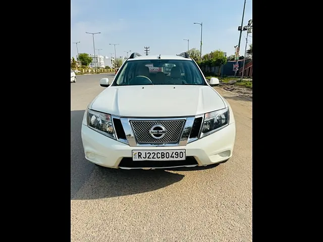 Used 2016 Nissan Terrano in Jaipur