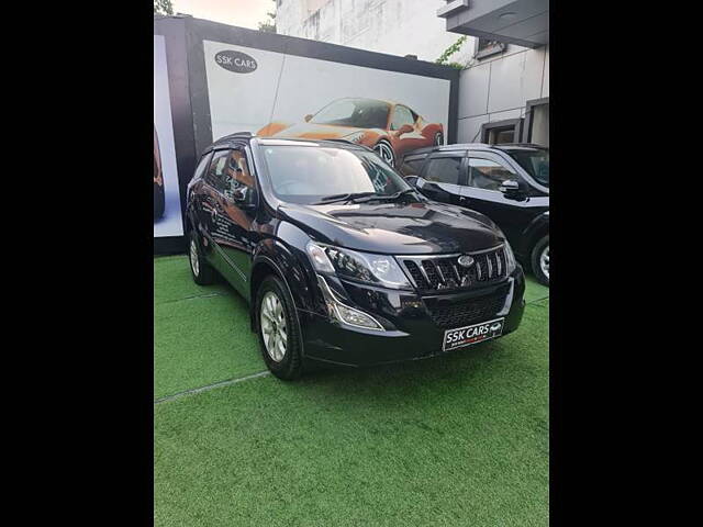 Used Mahindra XUV500 [2015-2018] W10 in Lucknow