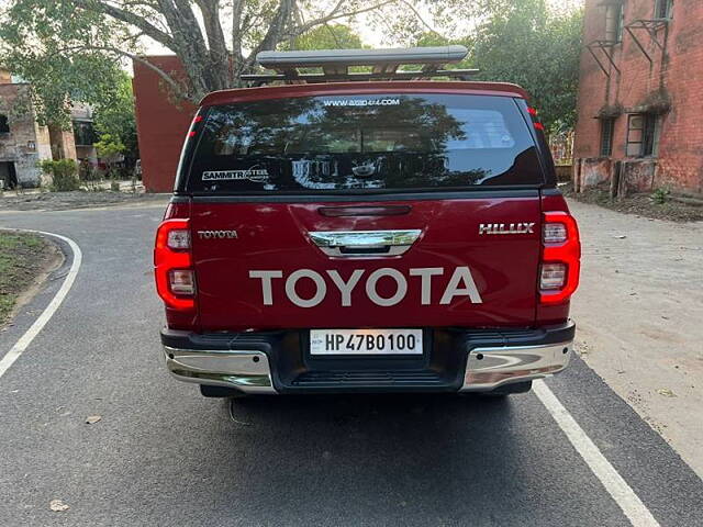 Used Toyota Hilux High 4X4 AT in Delhi