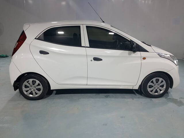 Used Hyundai Eon Magna + in Kochi