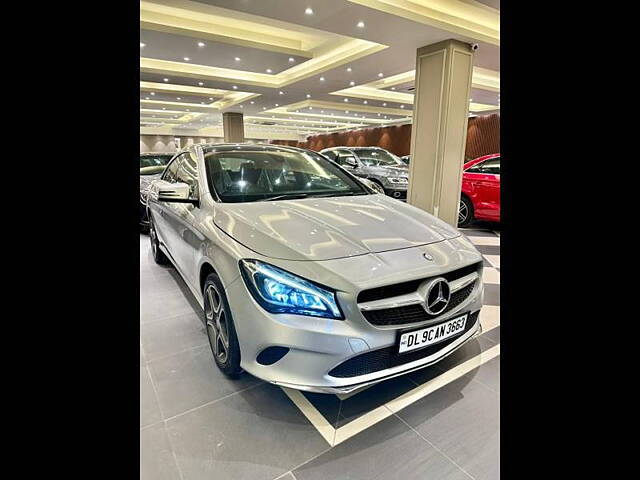 Used Mercedes-Benz CLA 200 Petrol Sport in Delhi