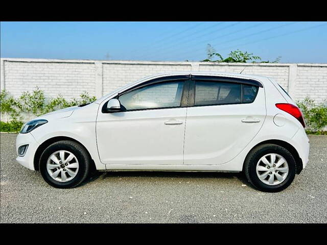 Used Hyundai i20 [2012-2014] Sportz 1.4 CRDI in Surat