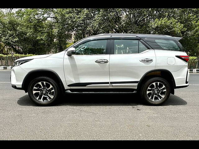 Used Toyota Fortuner Legender 4X4 AT 2.8 Legender in Delhi