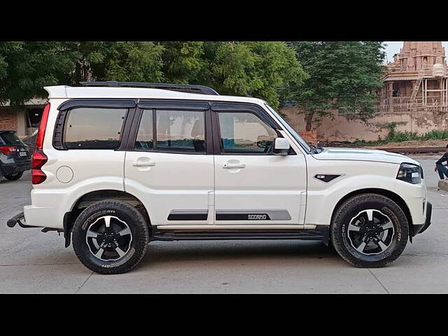 Used Mahindra Scorpio S11 MT 7S in Delhi