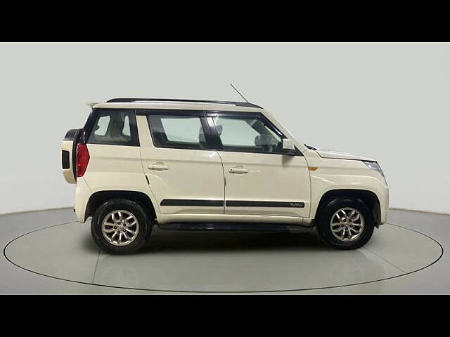 Used Mahindra TUV300 [2015-2019] T8 AMT in Mumbai