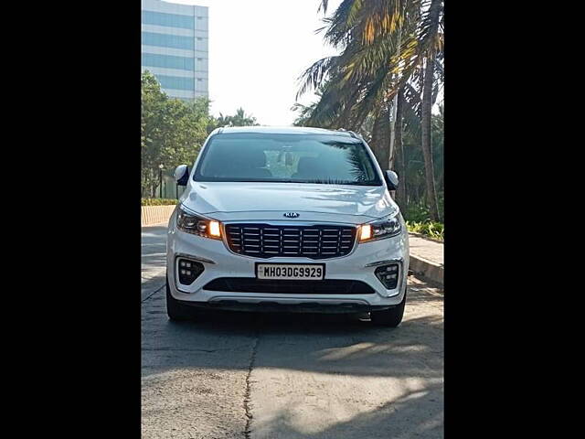 Used 2020 Kia Carnival in Mumbai