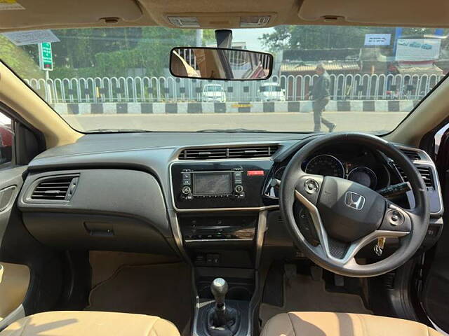 Used Honda City [2011-2014] 1.5 V MT in Lucknow