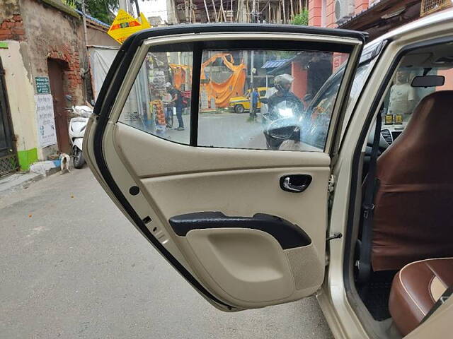 Used Hyundai i10 [2010-2017] Magna 1.1 iRDE2 [2010-2017] in Kolkata