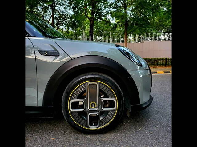 Used MINI Cooper SE Charged Edition in Delhi