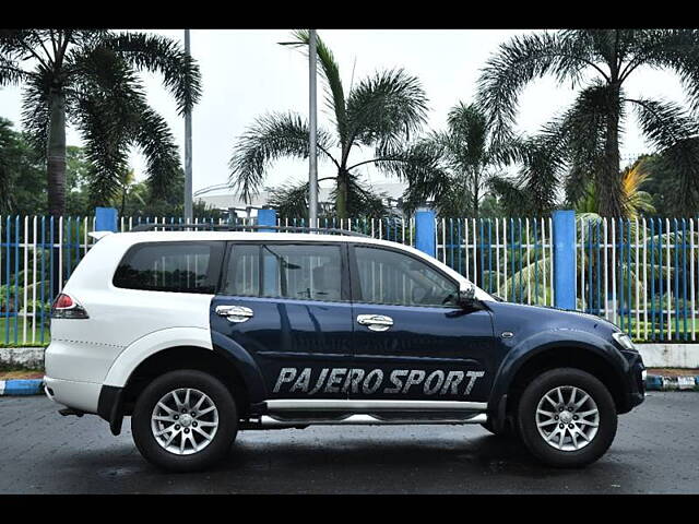 Used Mitsubishi Pajero Sport 2.5 MT in Kolkata